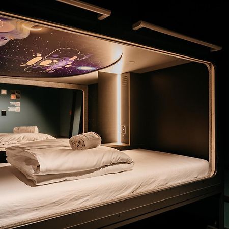 Capsule Hotel - Lucerne Old Town Kültér fotó